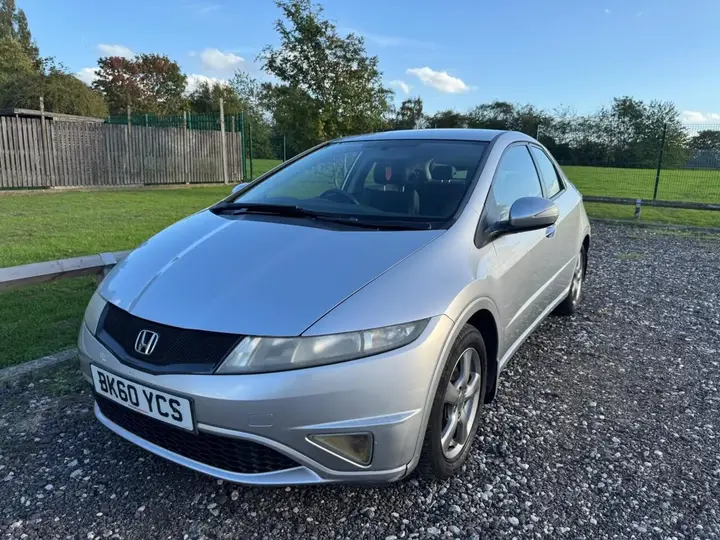 Honda Civic 2010 photo 3