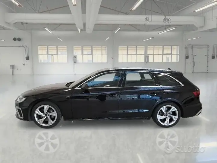 Audi A4 Avant 2023 photo 5