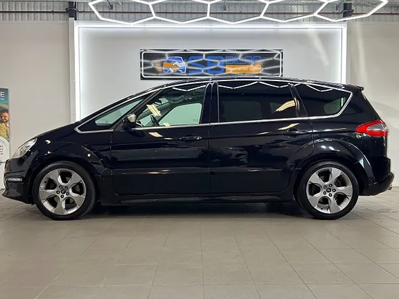 Ford S-Max 2012 photo 2