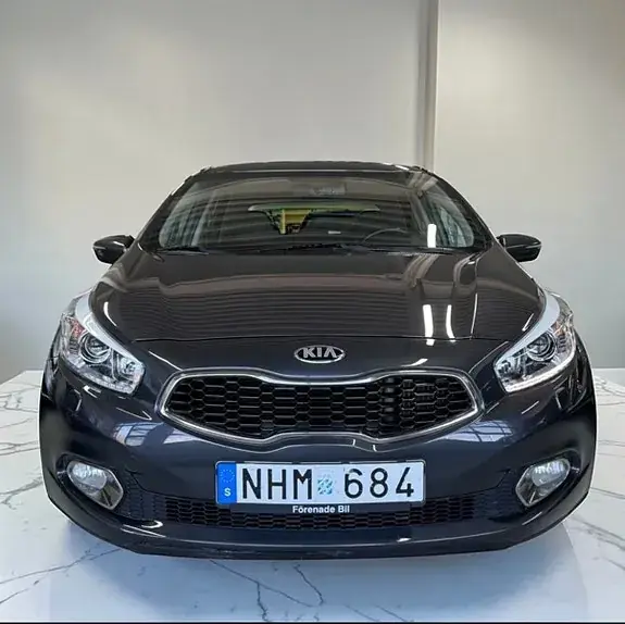 Kia Ceed 2014 photo 3