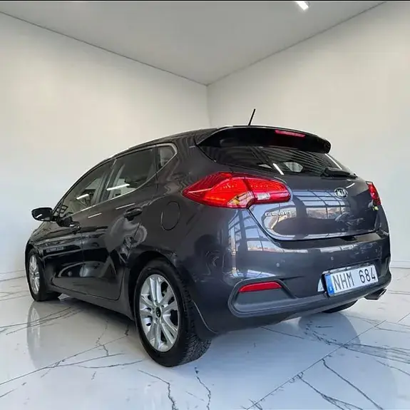 Kia Ceed 2014 photo 4