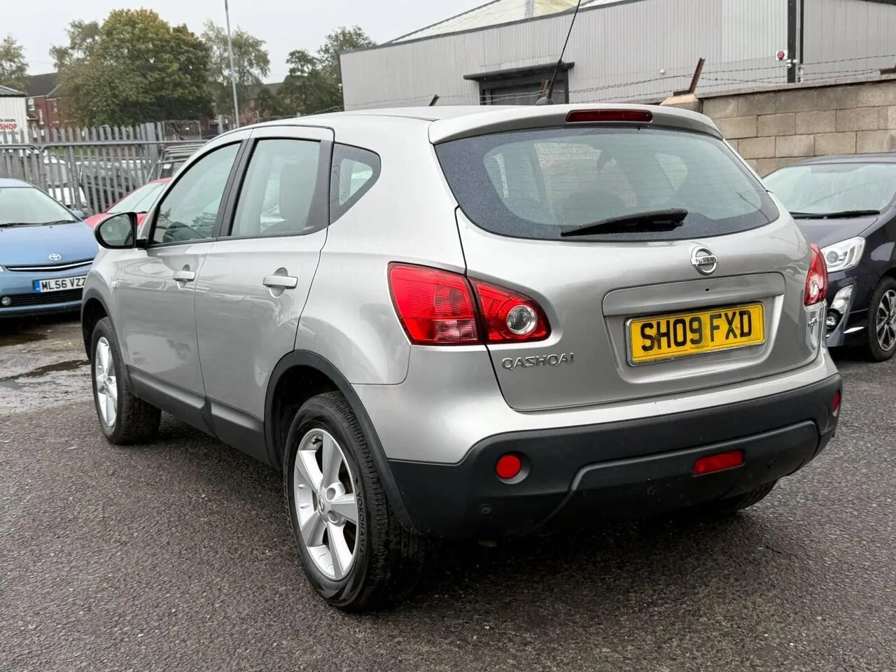 Nissan Qashqai 2009 photo 4