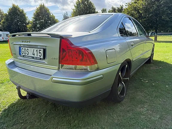 Volvo S60 2008 photo 4