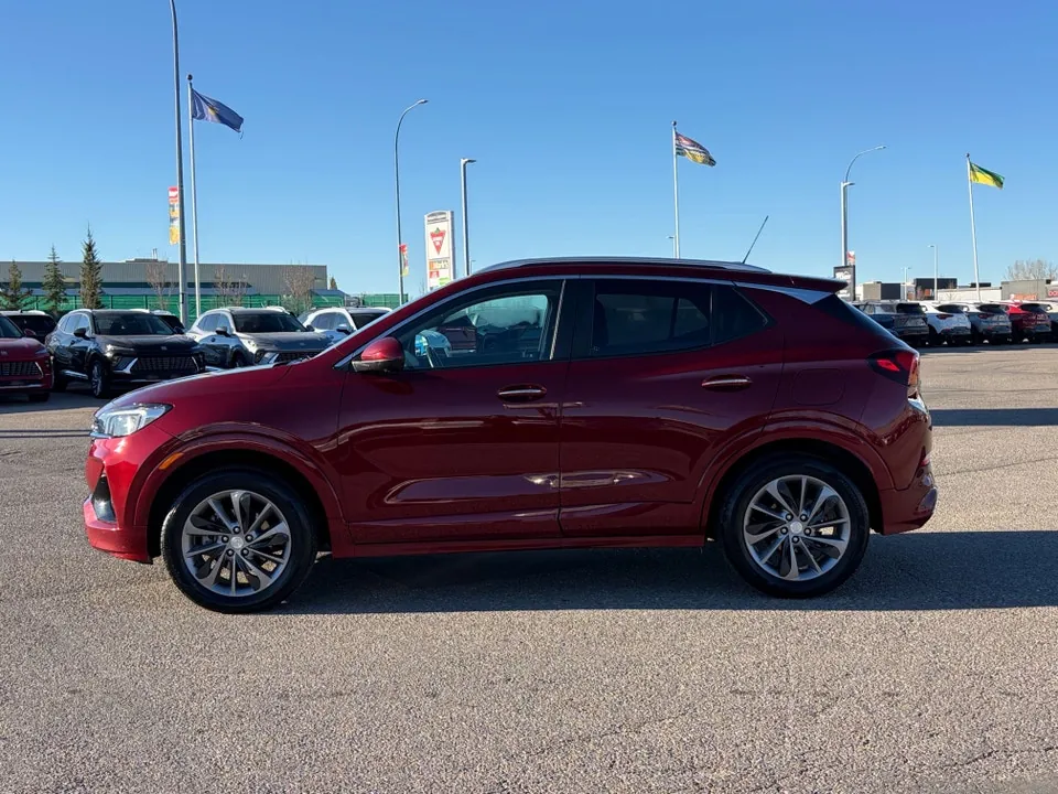 Buick Encore 2023 photo 2
