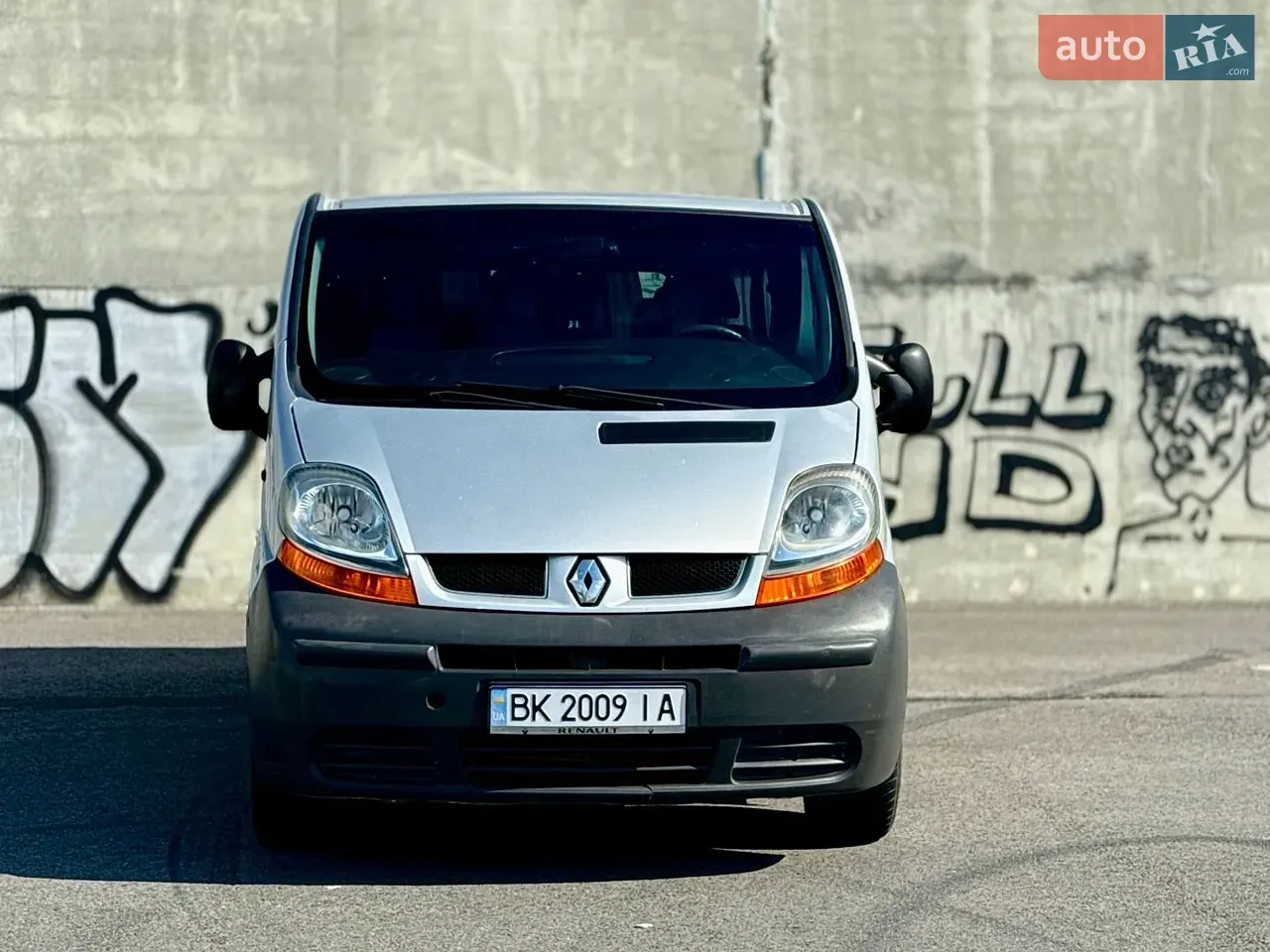 Renault Trafic 2005 photo 2