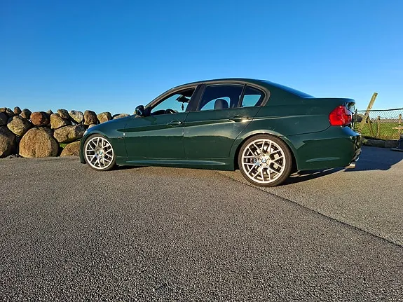 BMW 318D 2006 photo 3