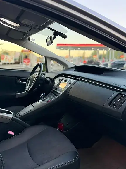 Toyota Prius 2014 photo 4