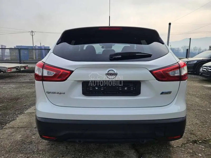 Nissan Qashqai 2014 photo 5