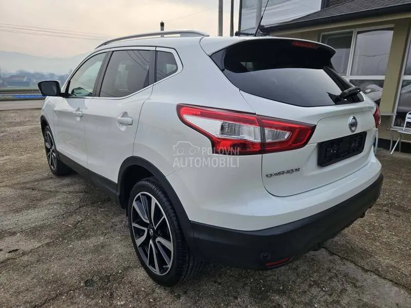 Nissan Qashqai 2014 photo 4
