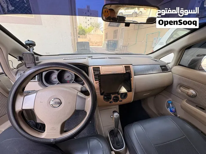 Nissan Tiida 2006 photo 4