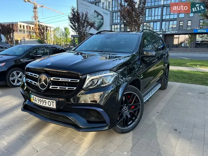 Mercedes-Benz Gls-Class