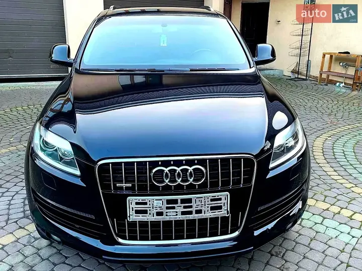 Audi Q7