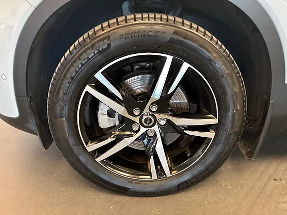 Volvo Xc40 2025 photo 5