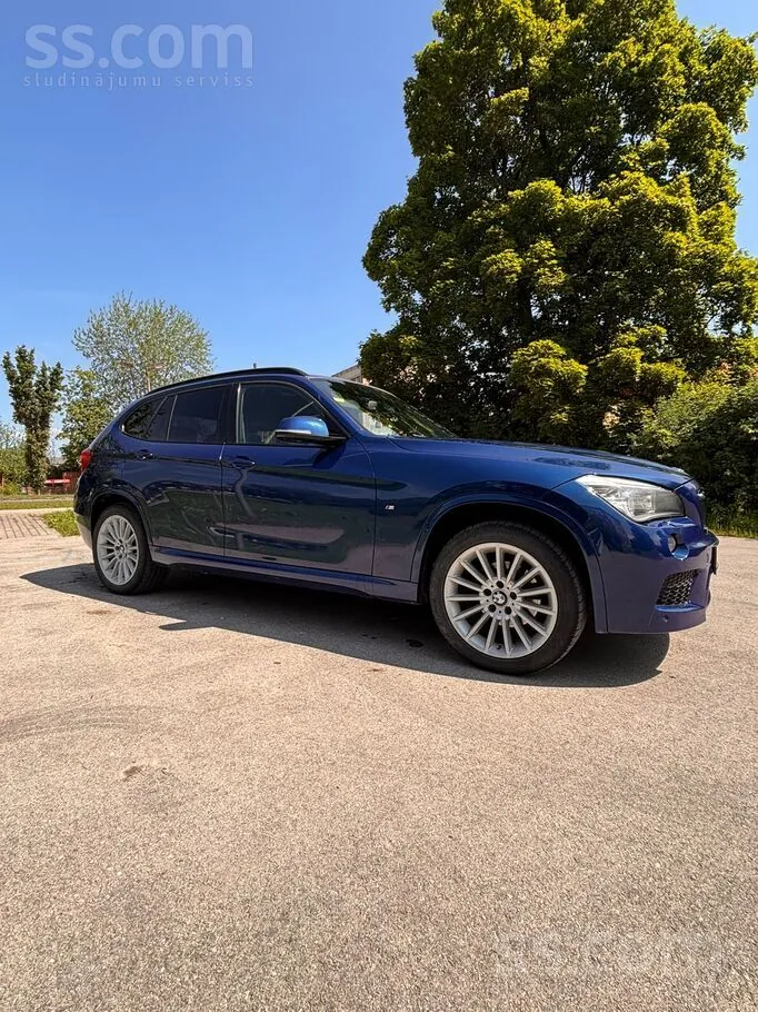 BMW X1 2013 photo 2