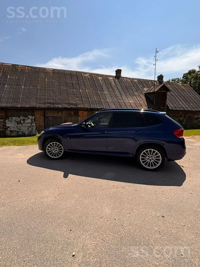 BMW X1