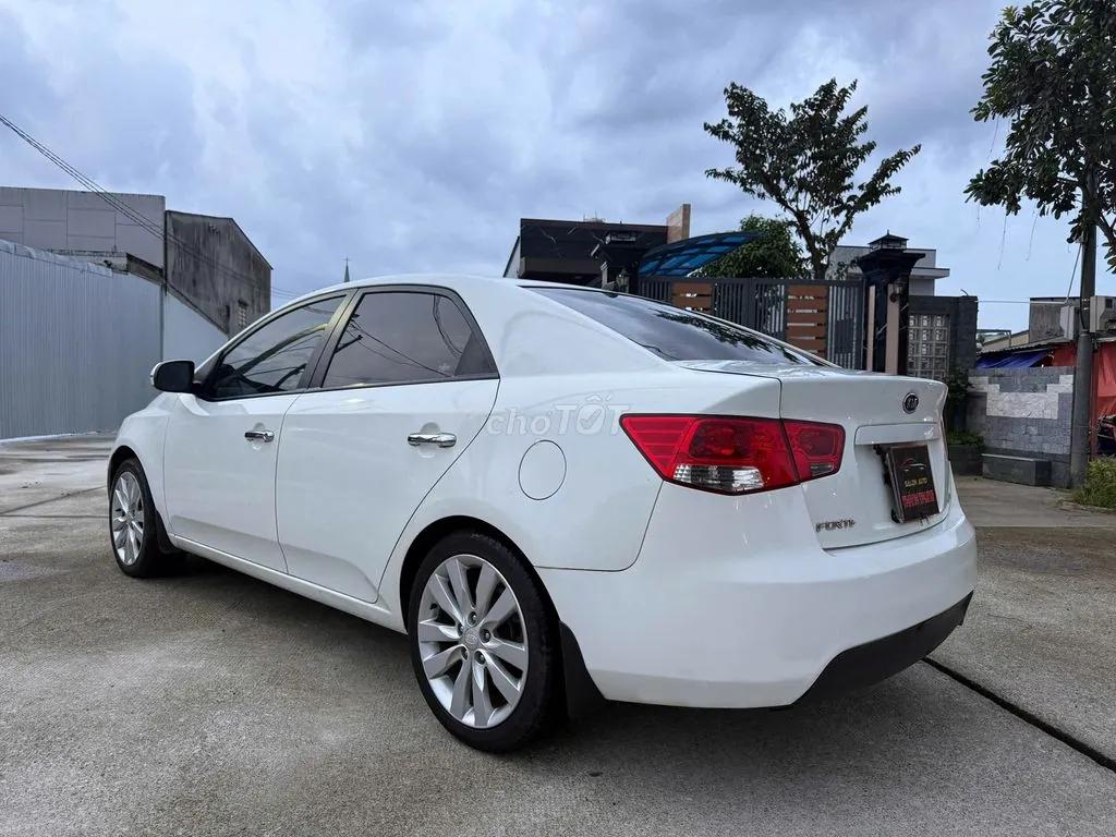 Kia Forte 2012 photo 4