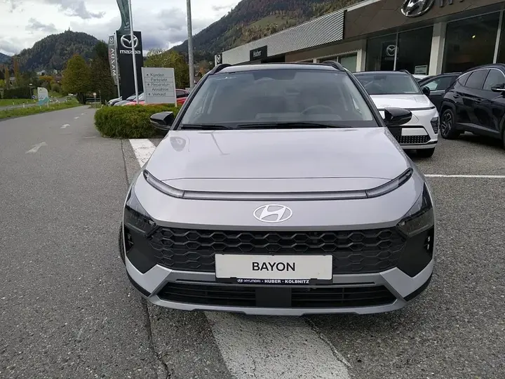 Hyundai Bayon photo 3