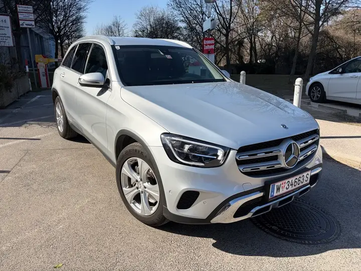 Mercedes-Benz Glc 2020 photo 2