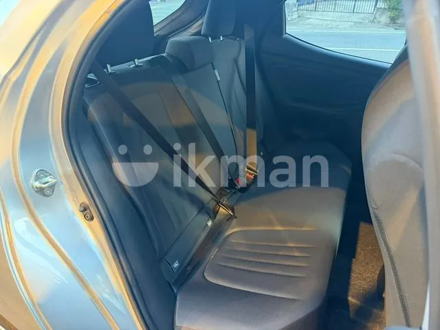 Toyota Yaris 2021 photo 5
