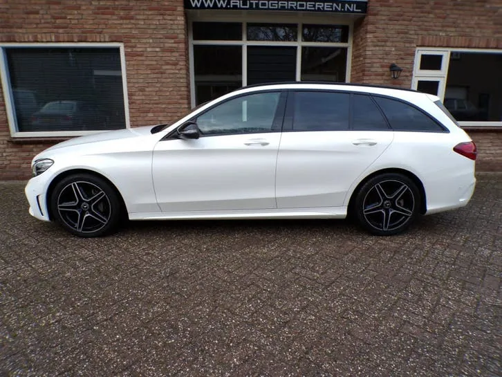 Mercedes-Benz C-Class 2021 photo 2