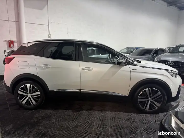 Peugeot 3008 2018 photo 5