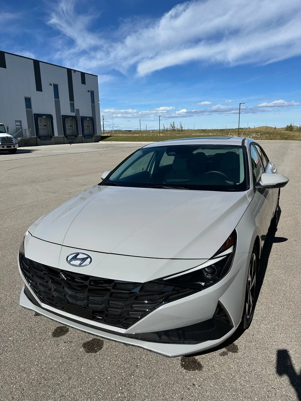 Hyundai Elantra 2023 photo 2