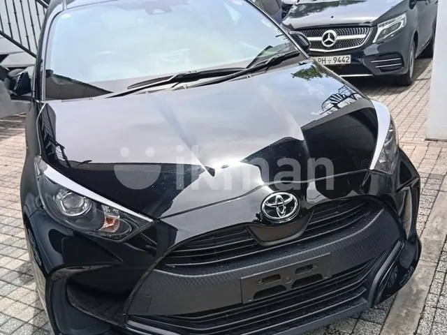 Toyota Yaris 2023 photo 4