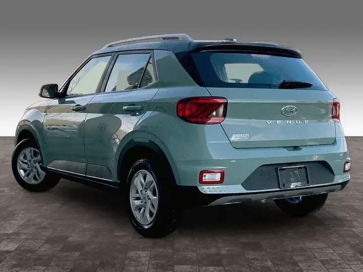 Hyundai Venue 2026 photo 3