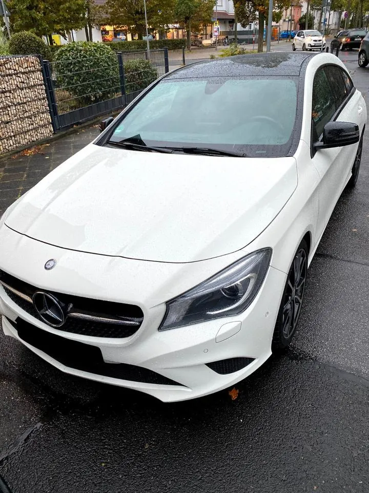 Mercedes-Benz Cla 200 Shooting Brake