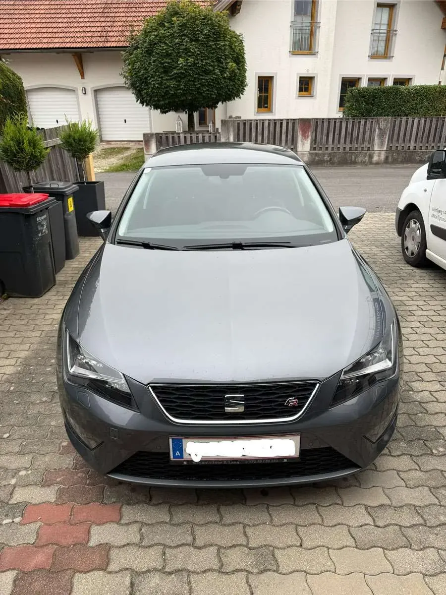 Seat Leon 2015 photo 2