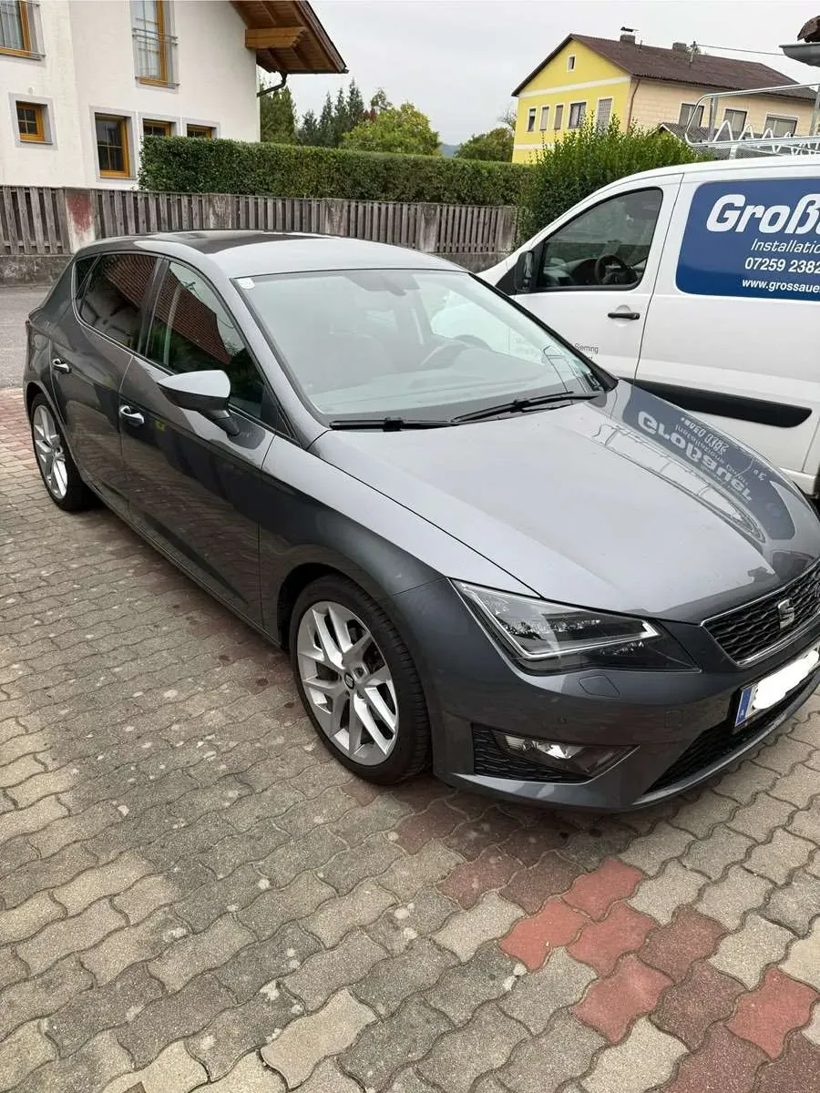 Seat Leon 2015 photo 3