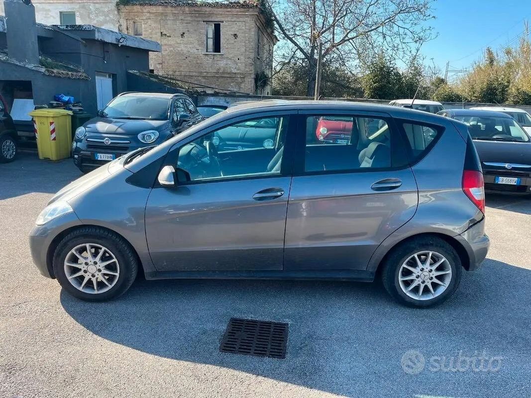 Mercedes-Benz A-Class 2026 photo 2