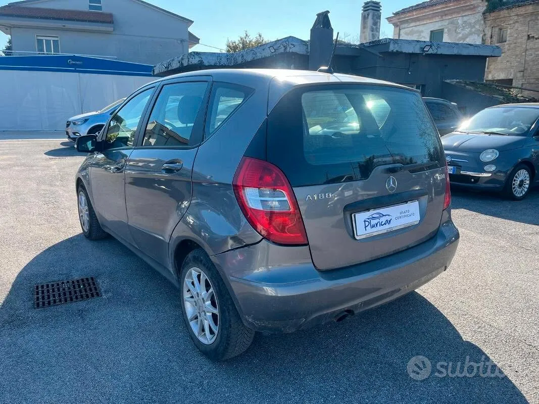 Mercedes-Benz A-Class 2026 photo 3