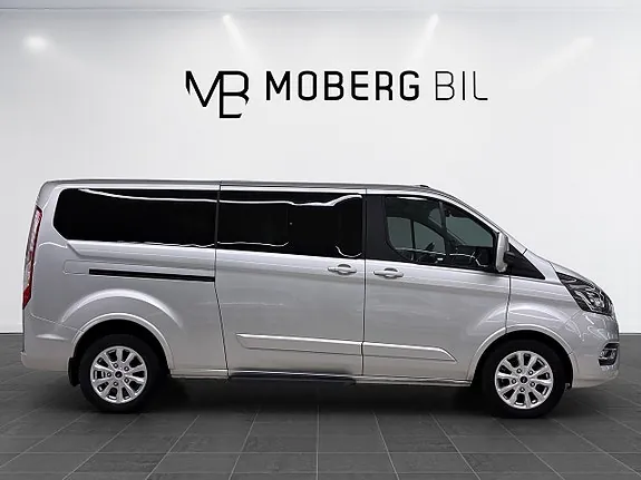 Ford Custom Tourneo 2023 photo 3