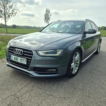 Audi A4 2015 photo 2