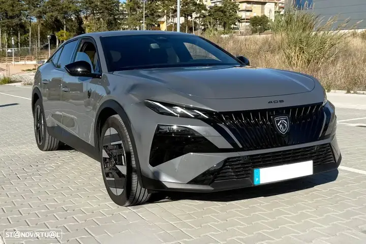 Peugeot 408