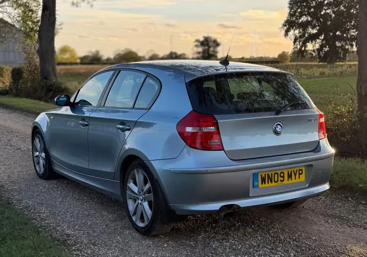 BMW 1 Series 2009 photo 4