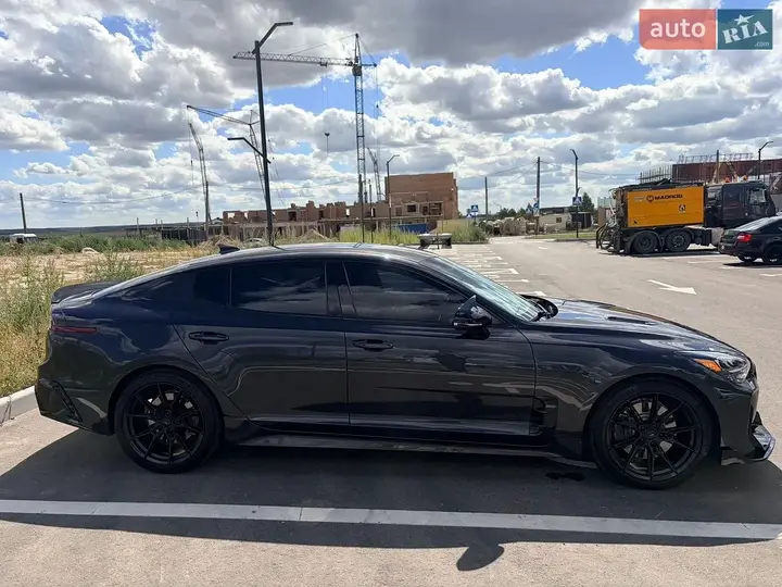 Kia Stinger 2021 photo 3