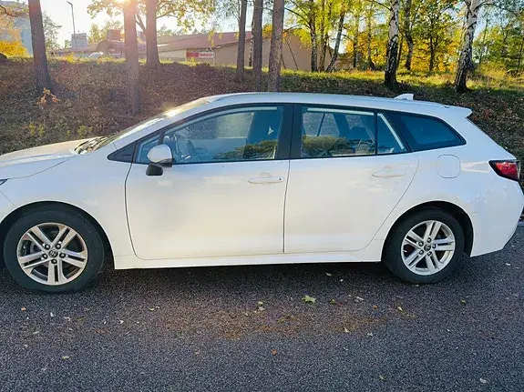 Toyota Corolla 2022 photo 2