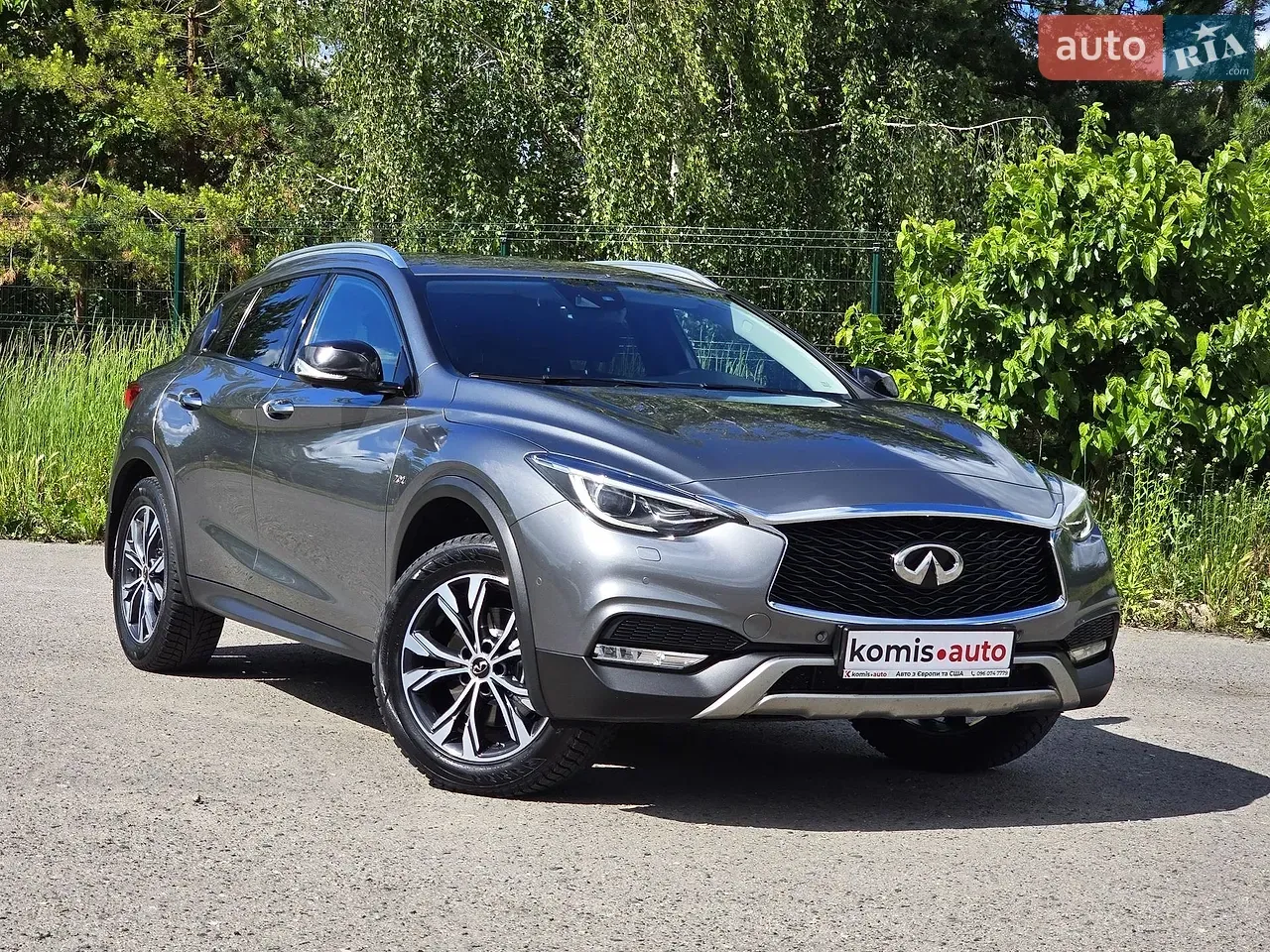 Infiniti Qx30