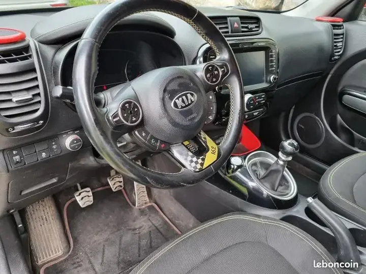 Kia Soul 2015 photo 3