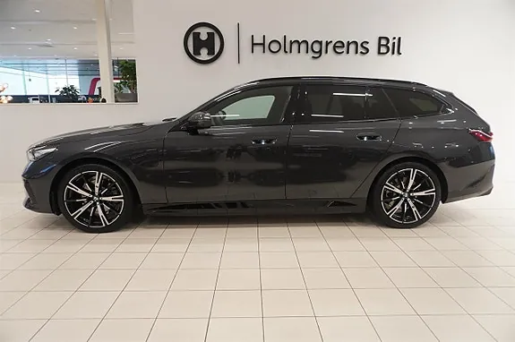 BMW 530E 2026 photo 3
