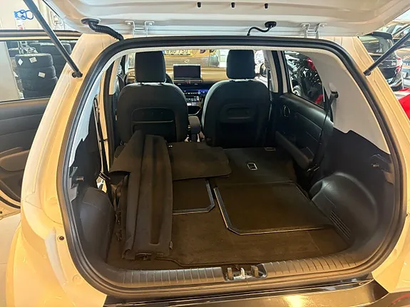 Hyundai Inster 2025 photo 4