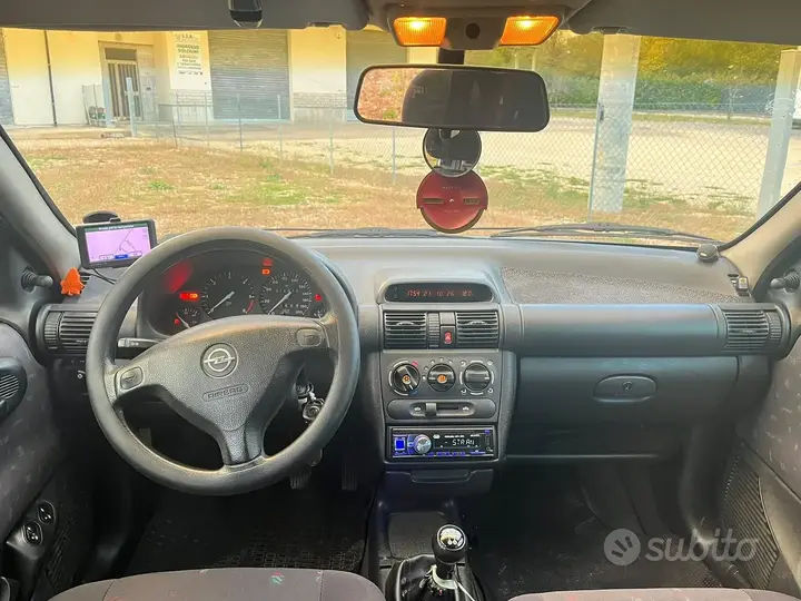 Opel Corsa 2000 photo 5