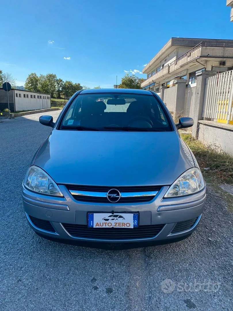 Opel Corsa 2004 photo 2