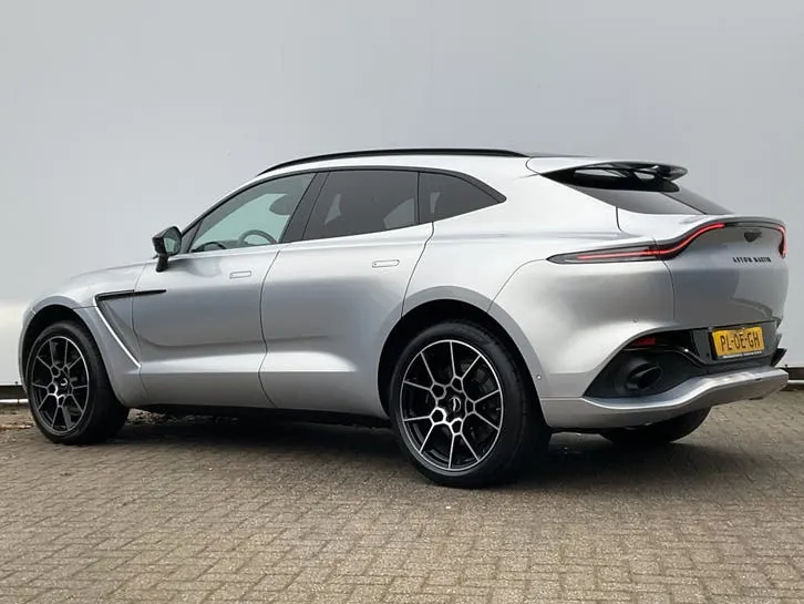 Aston Martin Dbx 2020 photo 2