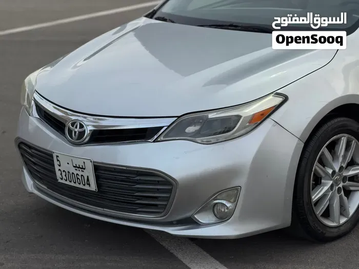 Toyota Avalon 2014 photo 2