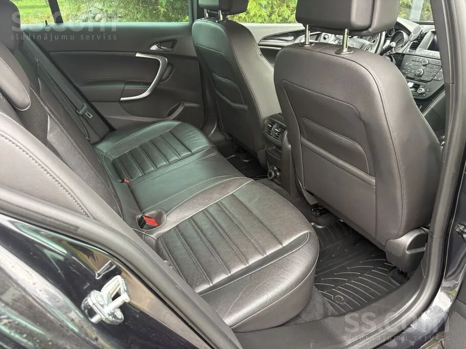 Opel Insignia 2011 photo 4