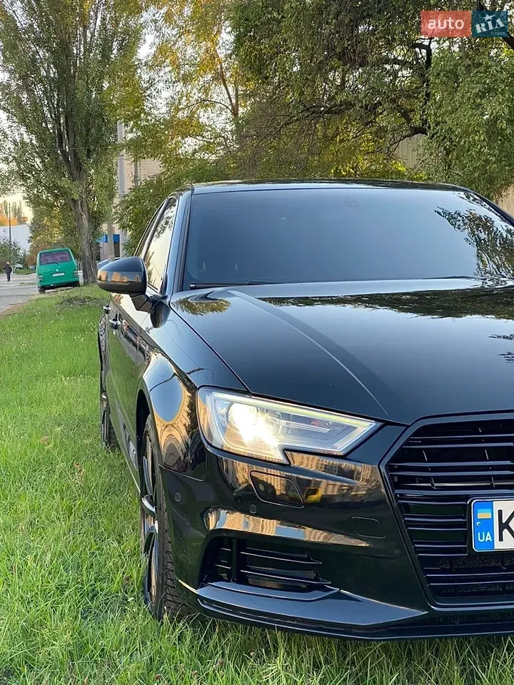 Audi A3 2015 photo 3