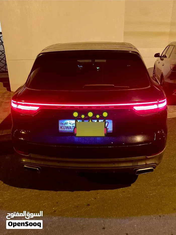 Porsche Cayenne 2021 photo 2